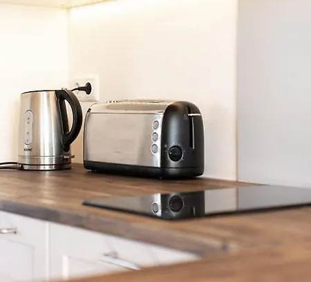 Fauler Schlafplatz - Hausboote Und Fischkutter Direkt Am Karnin (Usedom)